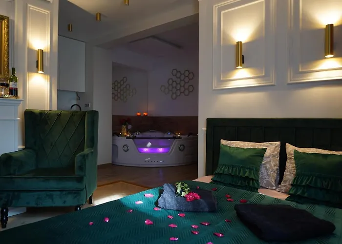 Jacuzzi Spa Apartment
